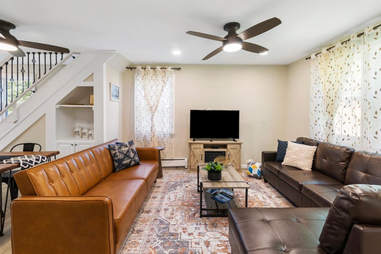 Fantastic Retreat 5Min From Village With Media Room, Ac And Sauna! Stowe Exterior photo