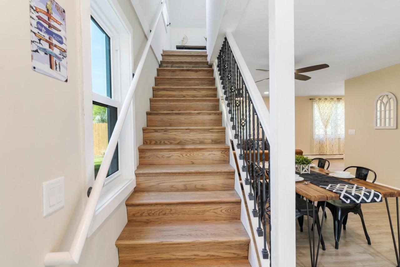 Fantastic Retreat 5Min From Village With Media Room, Ac And Sauna! Stowe Exterior photo